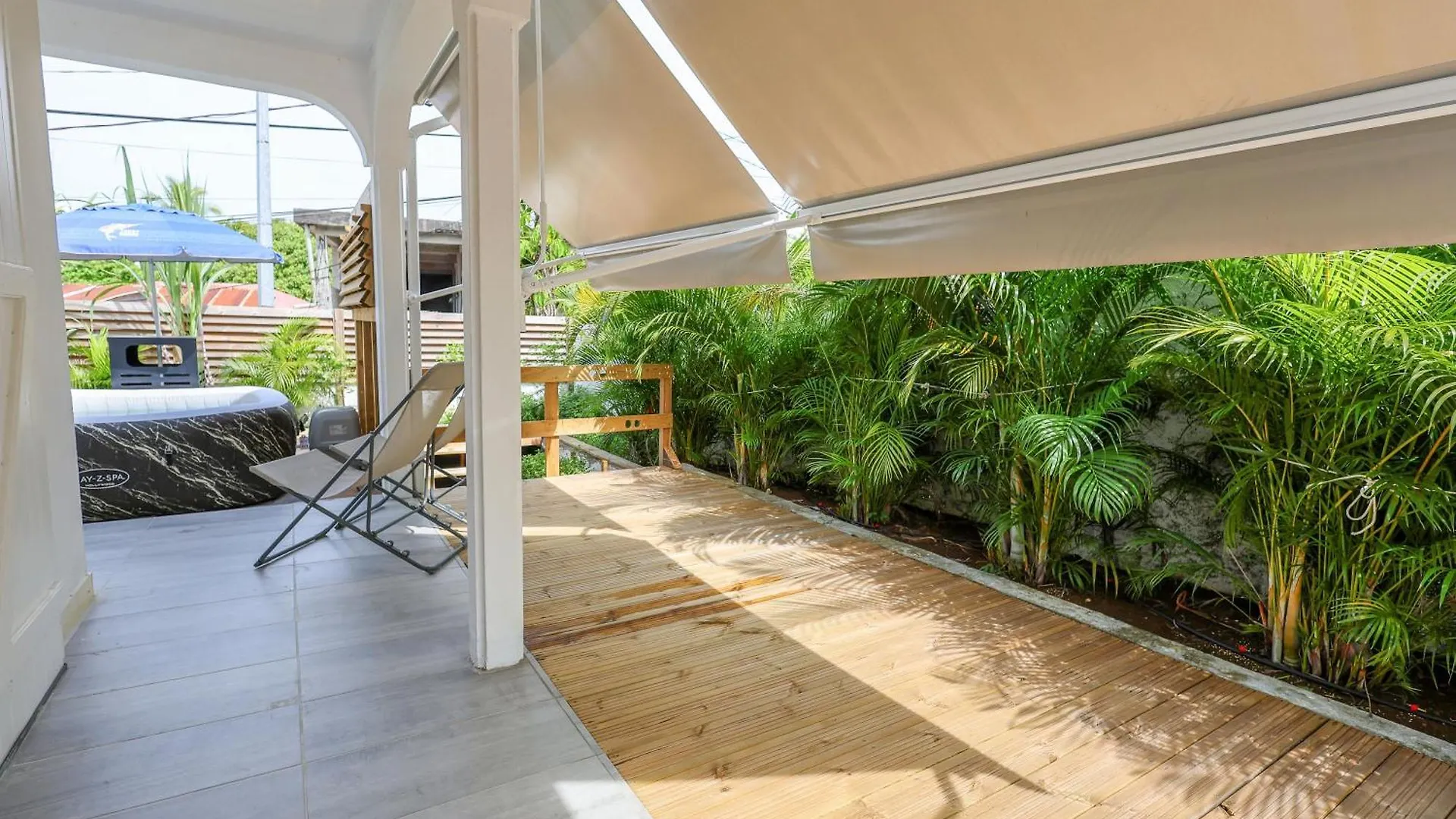 Cottage De La Plage - Le Gosier, Proche Plage, Jacuzzi, Location Prestige Caraibes Guadeloupe